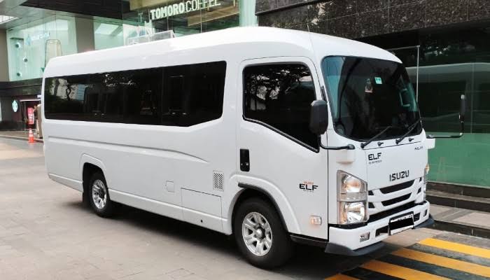 Giga Bali private car transfer