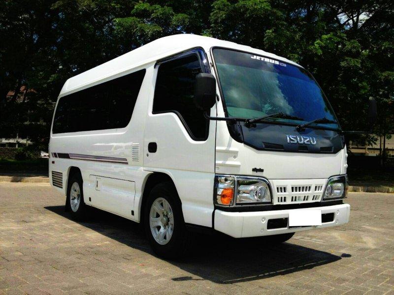 MIni BUs Short Bali private car transfer