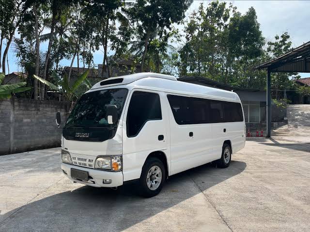 Short Car Bali private transfer